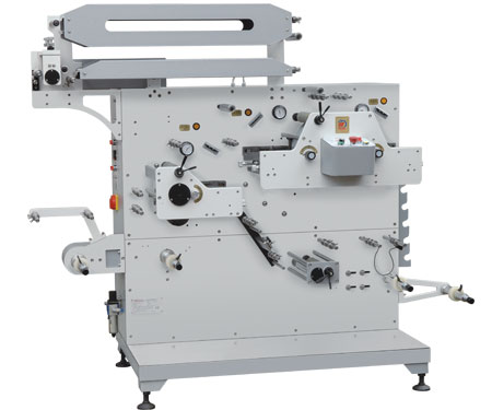 MHR-21B-On-running registration flexo printing machine