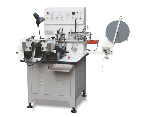 MHJ-900- Label Cutting and  Folding Machine