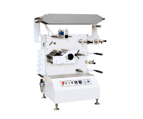 MHR-1B-On-running registration flexo printing machine